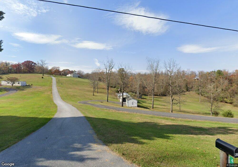 4814 Casper Rd, Hancock, MD 21750 - photo 1