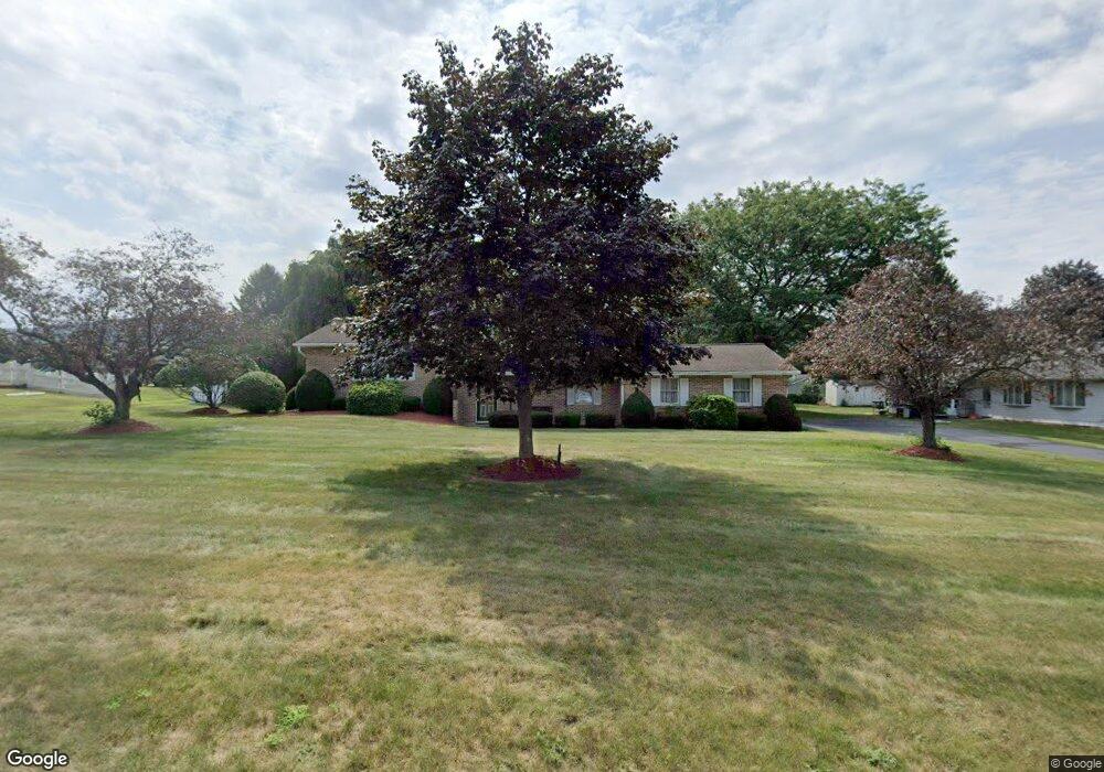 70 Aristocrat Cir, Sugarloaf, PA 18249 - photo 1