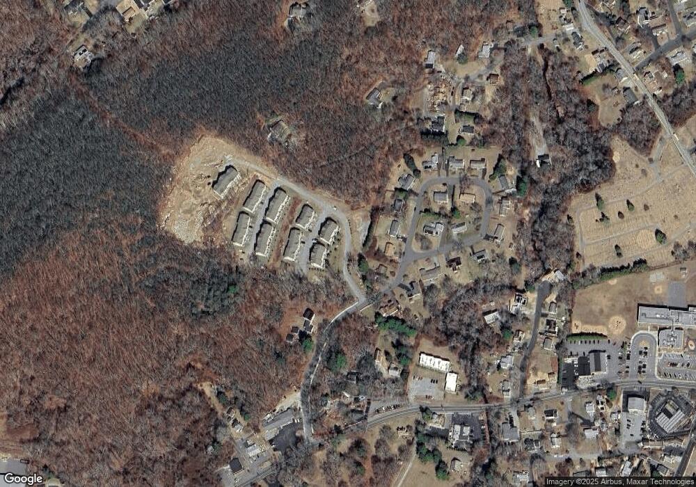 44 Village Crossing unit 44, East Lyme, CT 06357 - photo 1