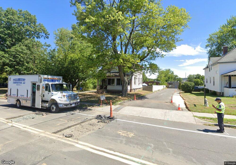 304 Newington Rd, West Hartford, CT 06110 - photo 1