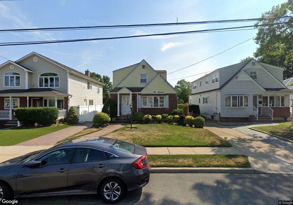 1017 Third Ave, Franklin Square, NY 11010 - photo 1