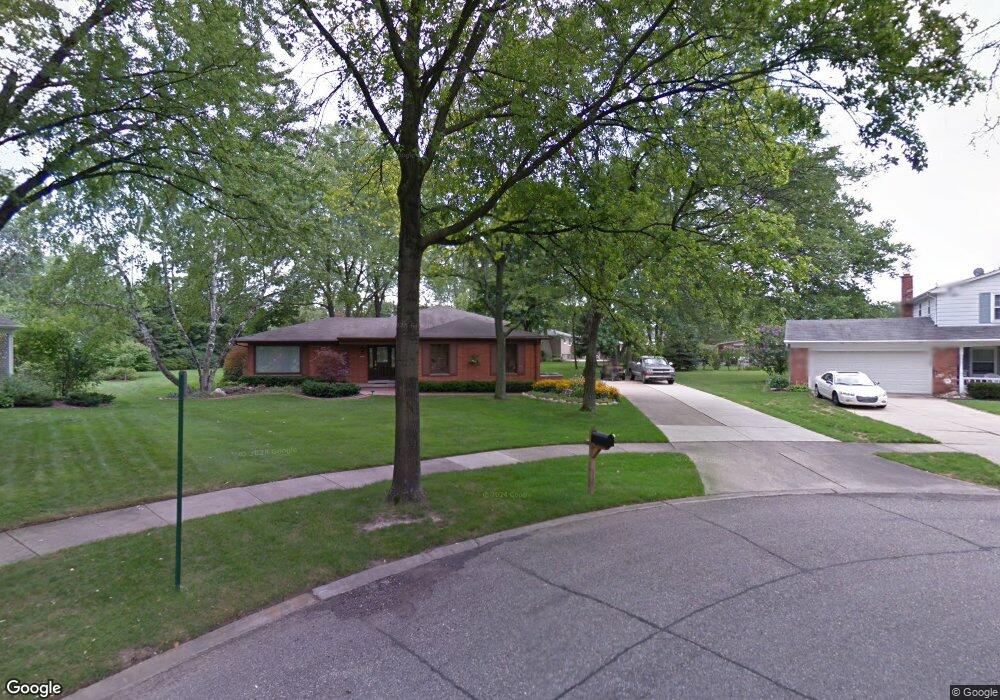 4204 Sugar Grove Ct unit Bldg-Unit, Troy, MI 48098 - photo 1