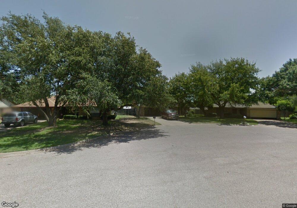 1107 Hemphill Ct, Cleburne, TX 76033 - photo 1