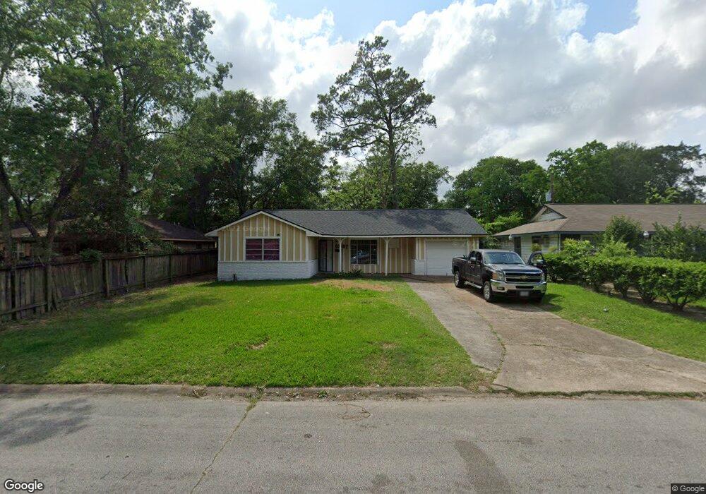 10307 Envoy St, Houston, TX 77016 - photo 1