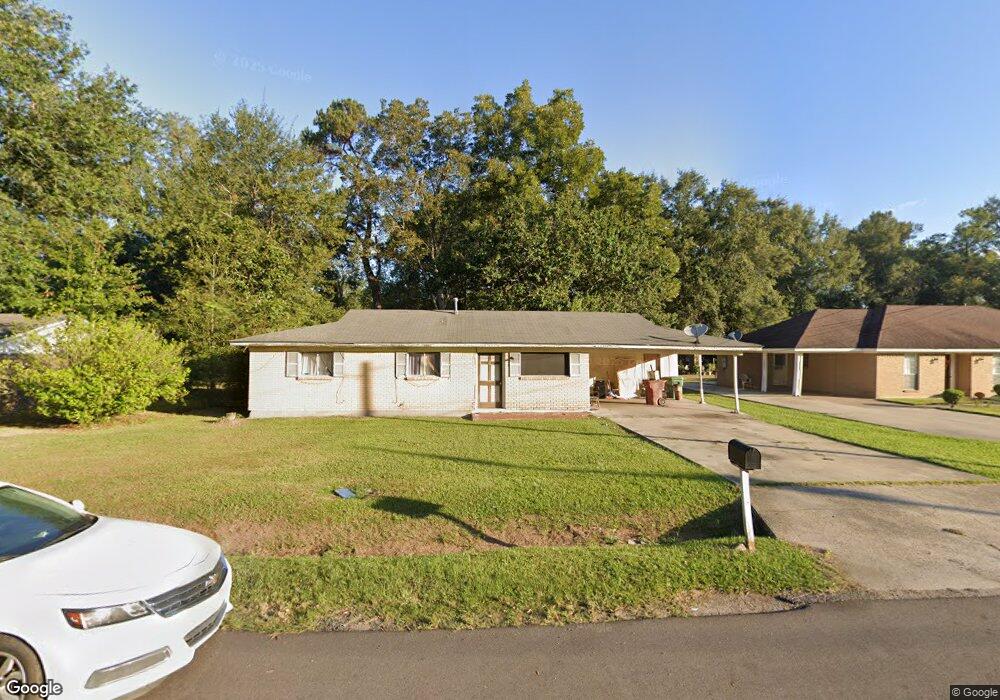 1308 Nutter Dr, Picayune, MS 39466 - photo 1
