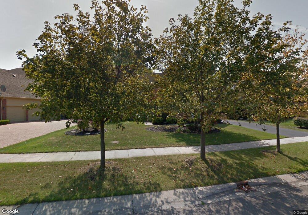 7352 Whittingham Way, West Bloomfield, MI 48322 - photo 1