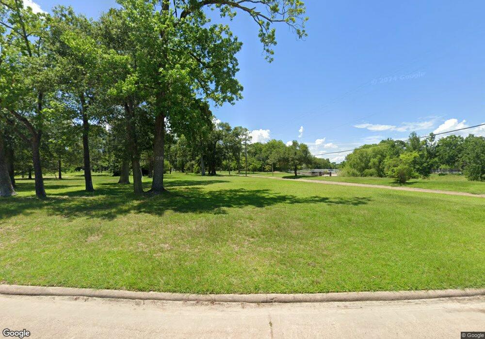 7303 Arbor Oak Dr, Houston, TX 77088 - photo 1