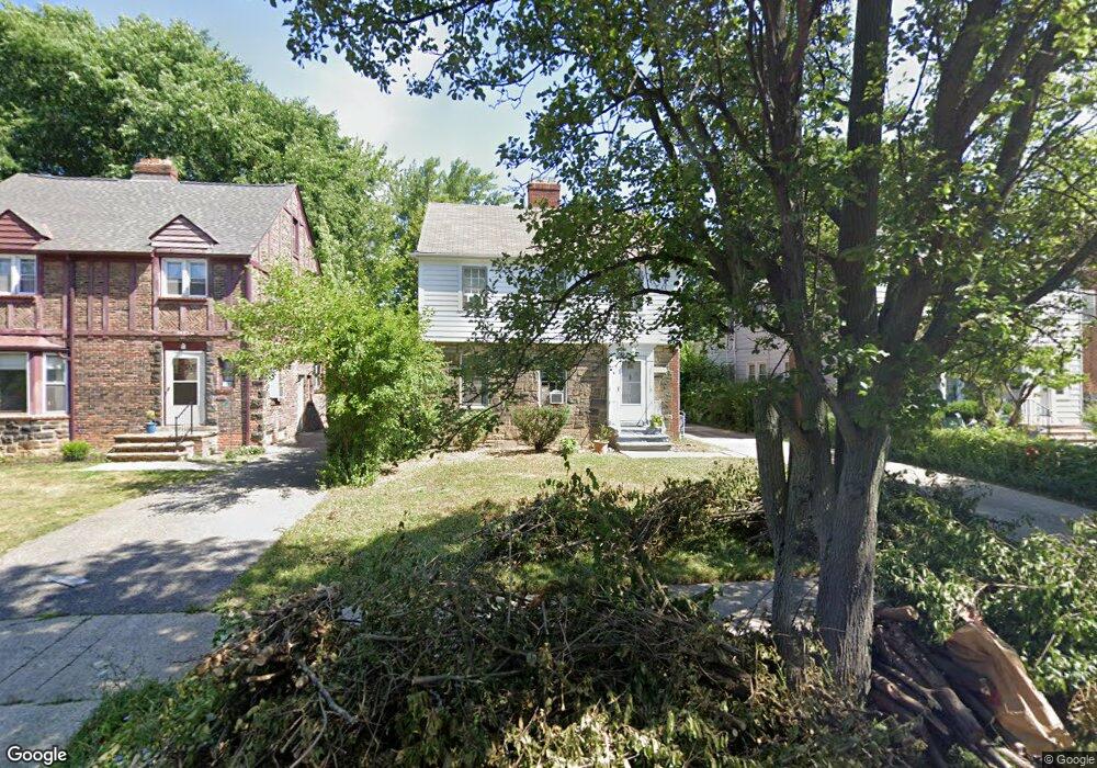 3497 Berkeley Rd, Cleveland, OH 44118 - photo 1