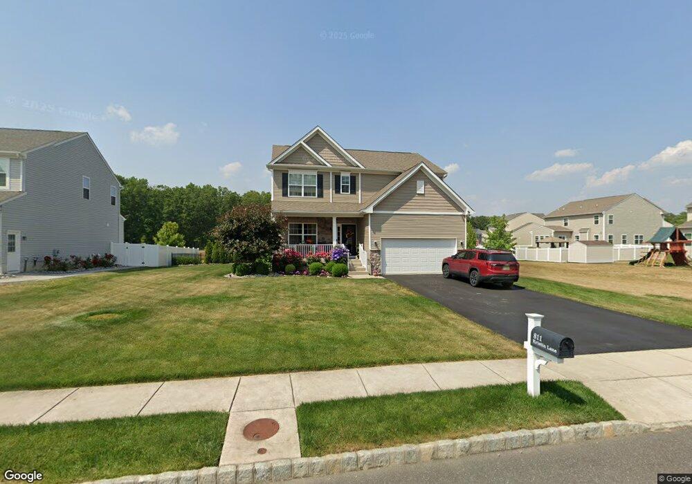 811 Kristin Ln, Williamstown, NJ 08094 - photo 1