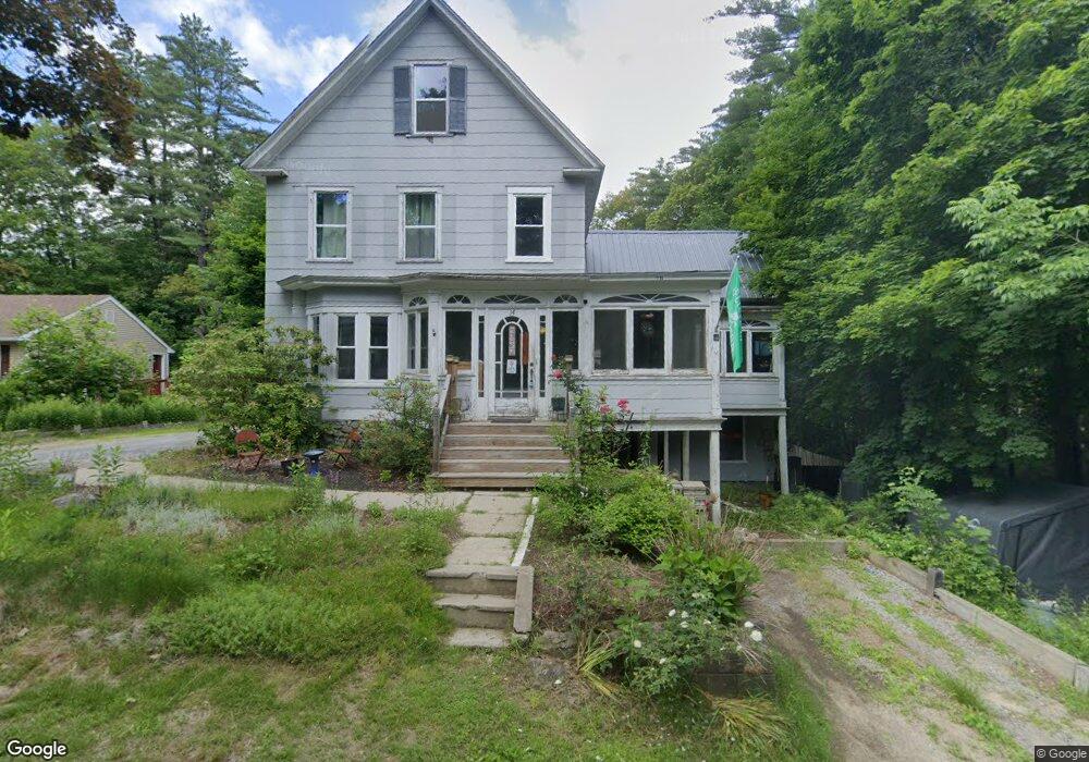 14 Whittemore St, Hillsborough, NH 03244 - photo 1