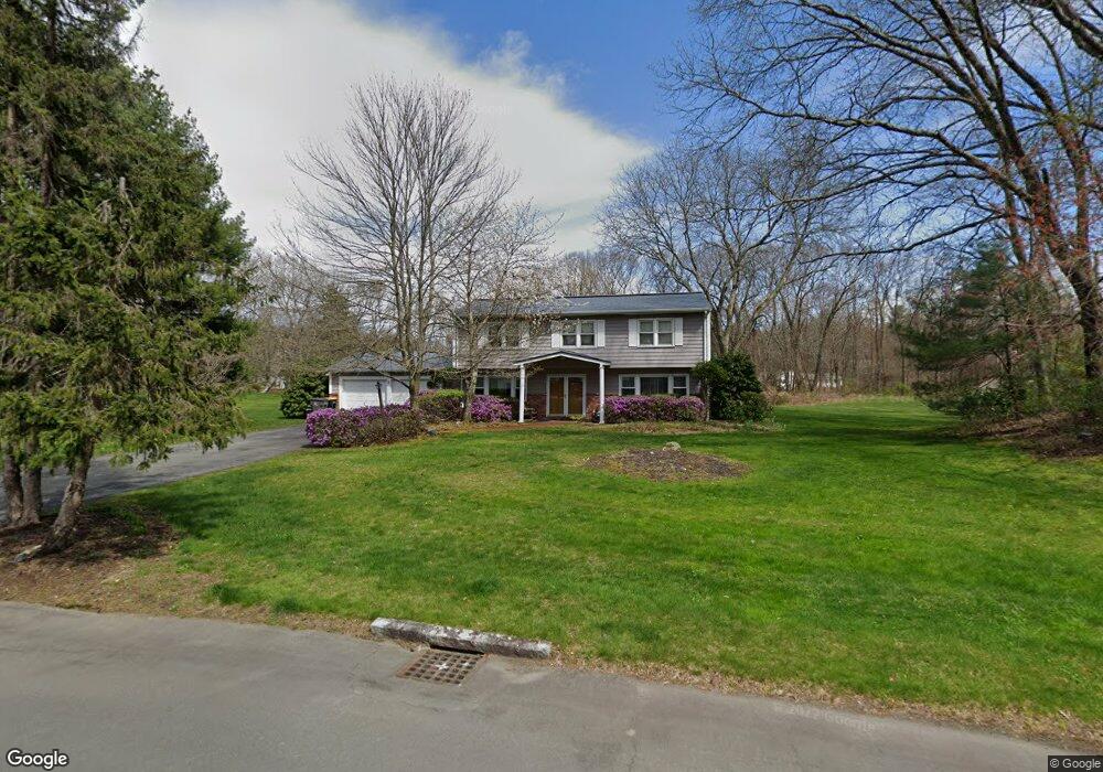 8 Mohawk Dr, Framingham, MA 01701 - photo 1