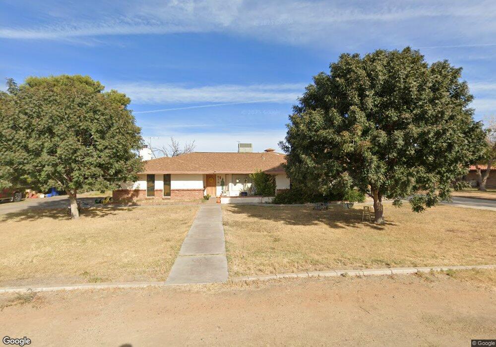 914 E Harwell Rd, Gilbert, AZ 85234 - photo 1