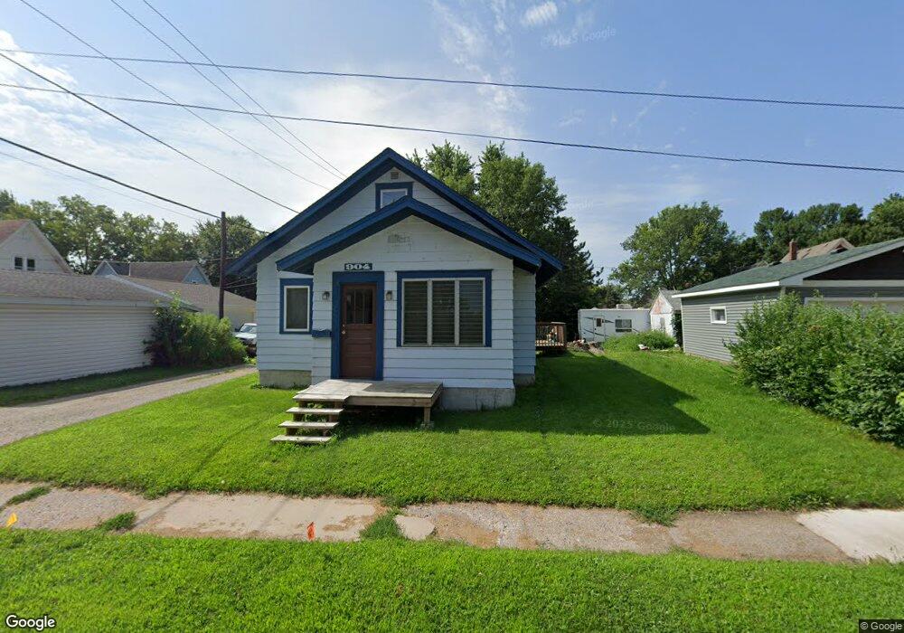 904 Johnson St, Albert Lea, MN 56007 - photo 1