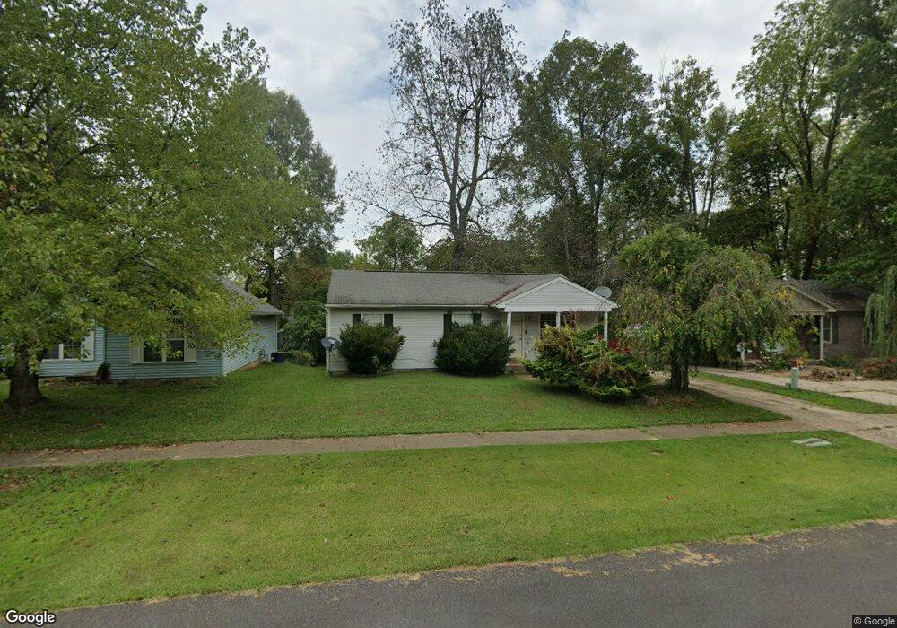 6615 Burlwood Dr, Louisville, KY 40229 - photo 1