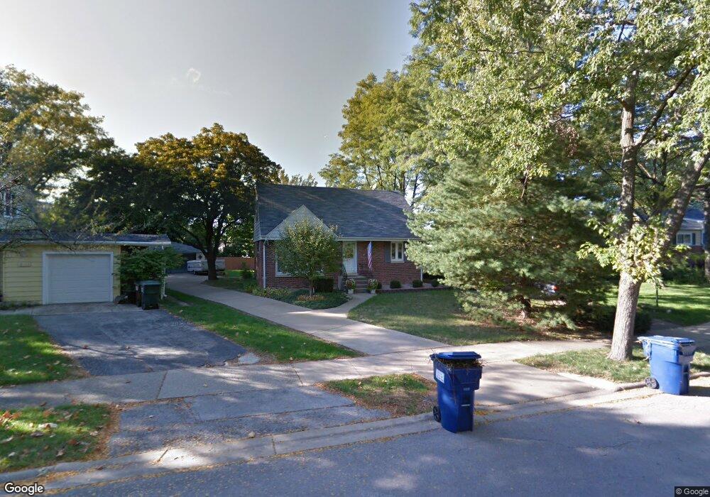 18440 Clyde Rd, Homewood, IL 60430 - photo 1