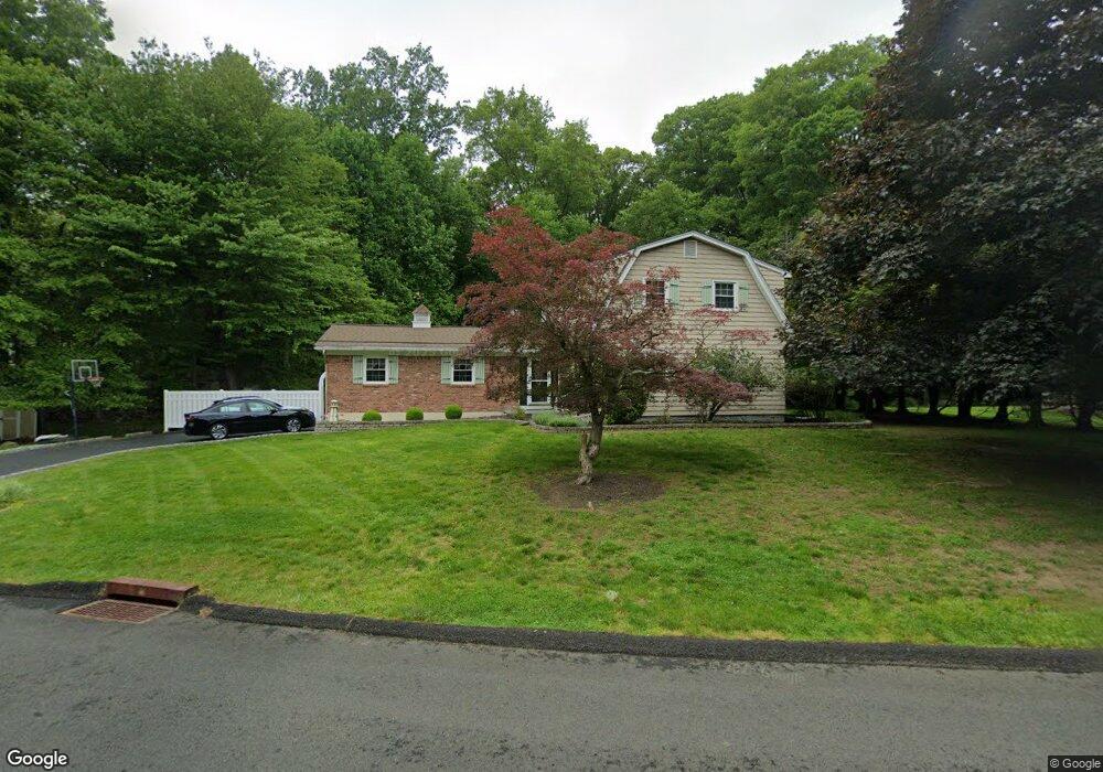 2 Capt Faldermeyer Dr, Stony Point, NY 10980 - photo 1