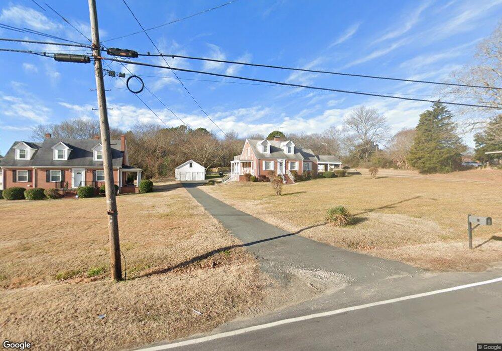 916 Raleigh St, Oxford, NC 27565 - photo 1