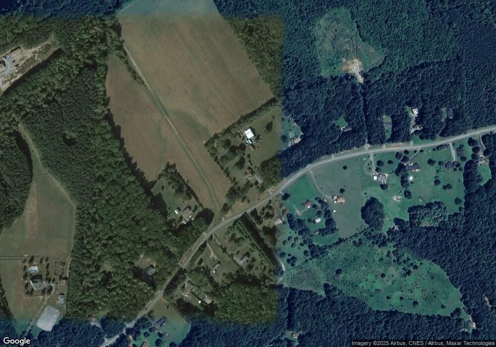 515 Branch Rd, Scottsville, VA 24590 - photo 1