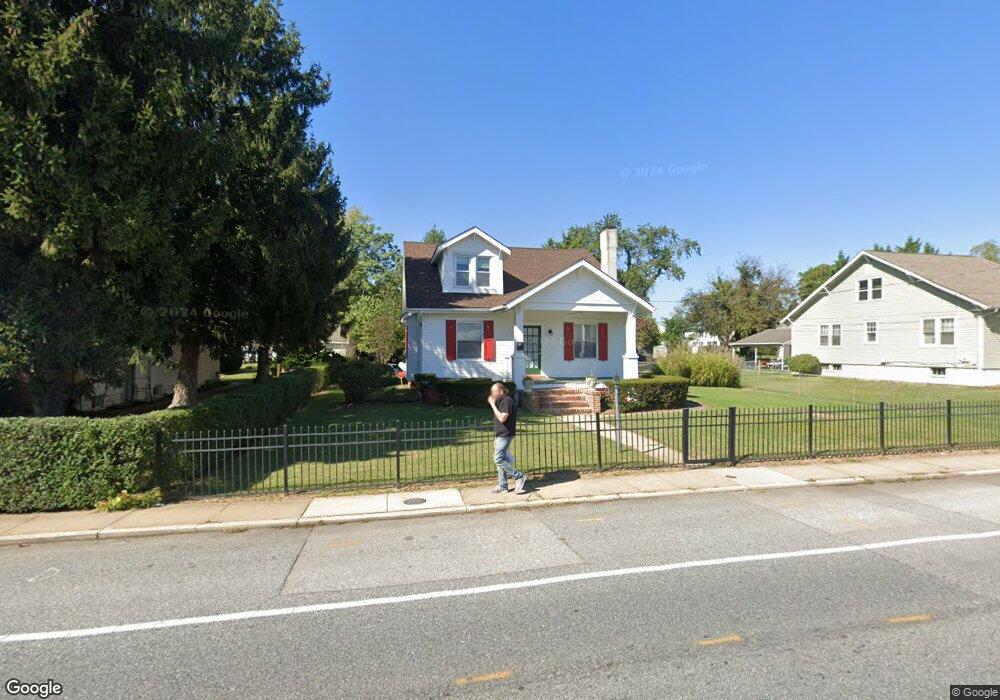 818 Chesapeake Ave, Annapolis, MD 21403 - photo 1