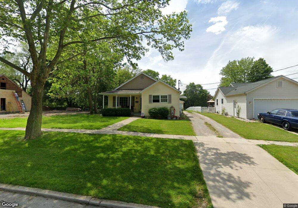 918 State St, Adrian, MI 49221 - photo 1