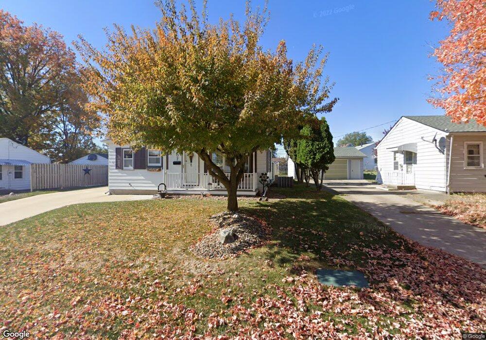 307 E 17th St N, Newton, IA 50208 - photo 1