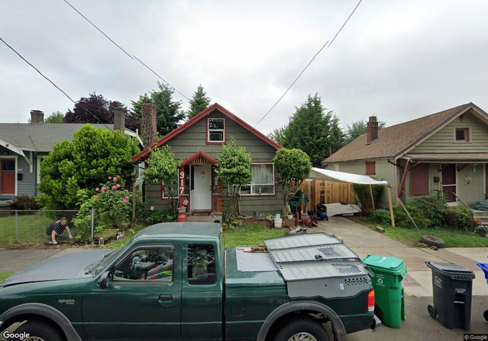 917 N Winchell St, Portland, OR 97217 - photo 1
