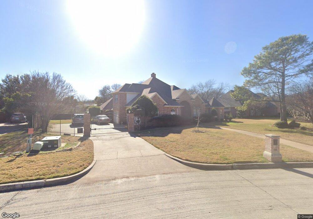 300 Sterling Ct, Southlake, TX 76092 - photo 1