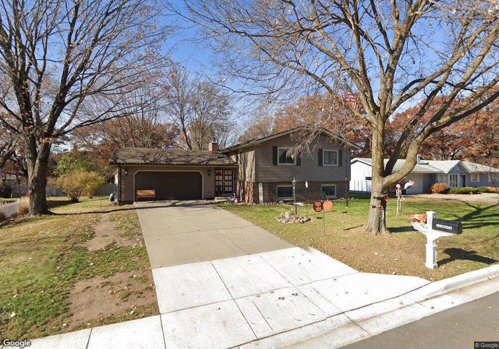 1221 8th Ave N, Sauk Rapids, MN 56379 - photo 1