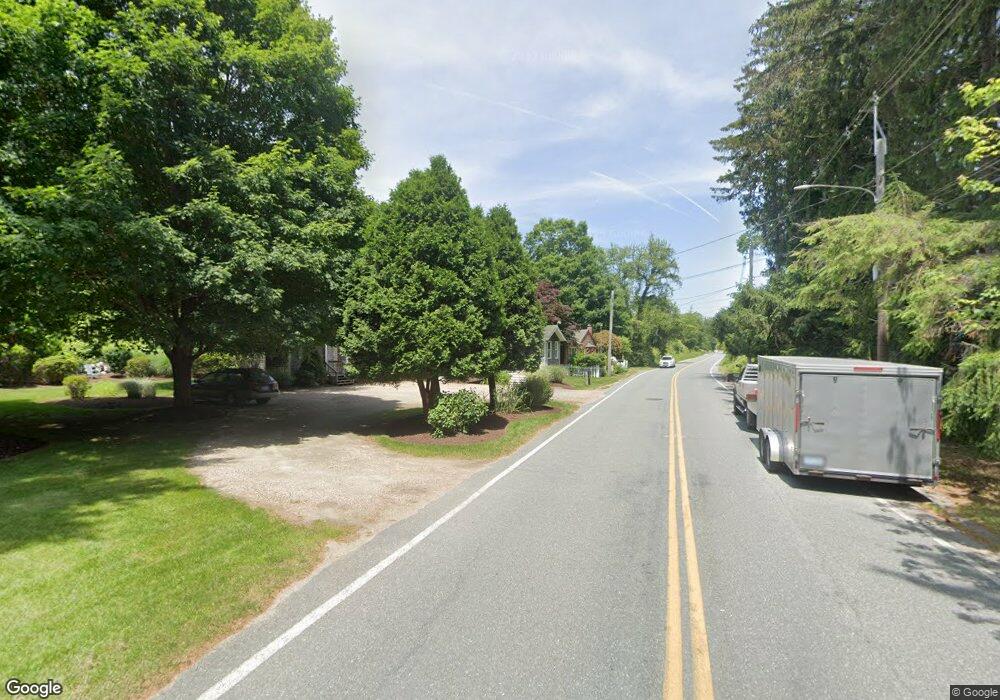 302 Middlebridge Rd, Wakefield, RI 02879 - photo 1