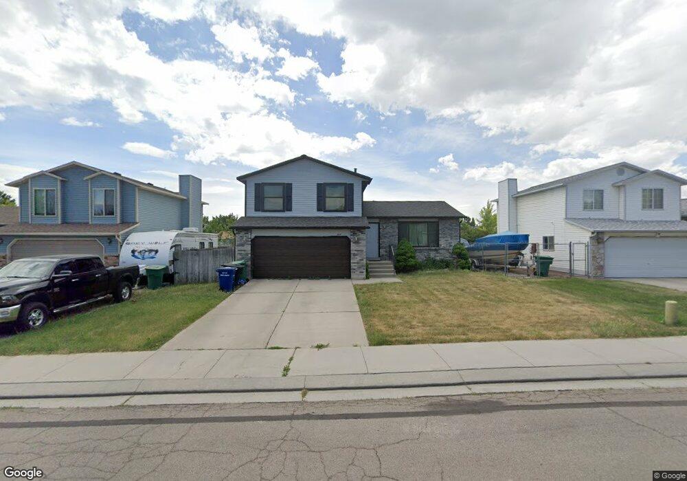 5167 Wake Robin Dr, West Jordan, UT 84081 - photo 1