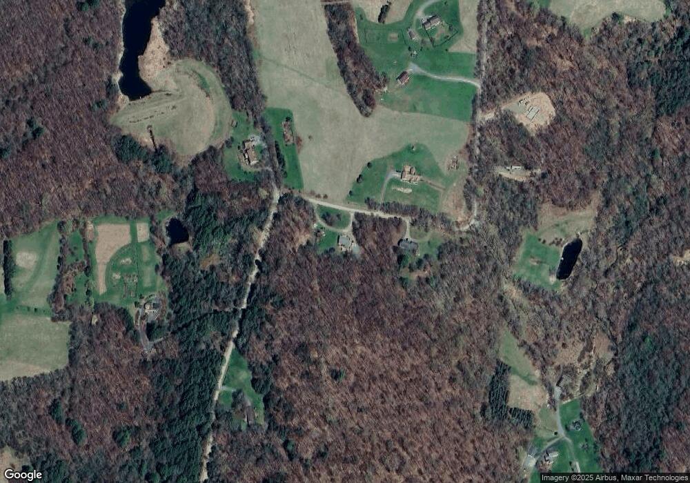 132 Kratz Rd, Honesdale, PA 18431 - photo 1