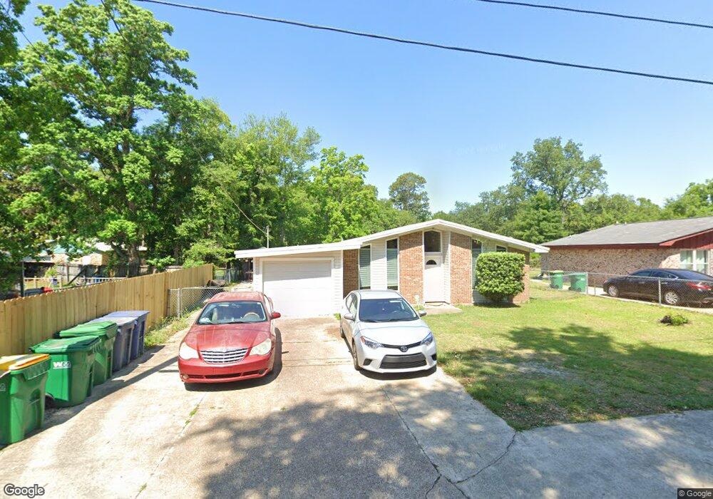1505 S 11th St, Ocean Springs, MS 39564 - photo 1