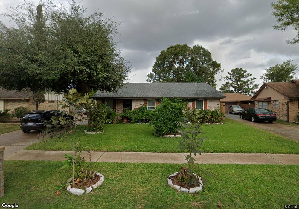 6914 Winding Trace Dr, Houston, TX 77086 - photo 1