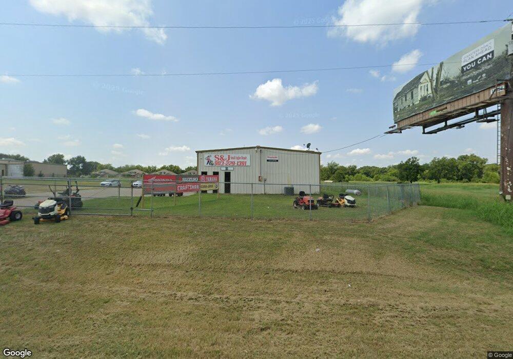 701 Interstate 45, Ennis, TX 75119 - photo 1