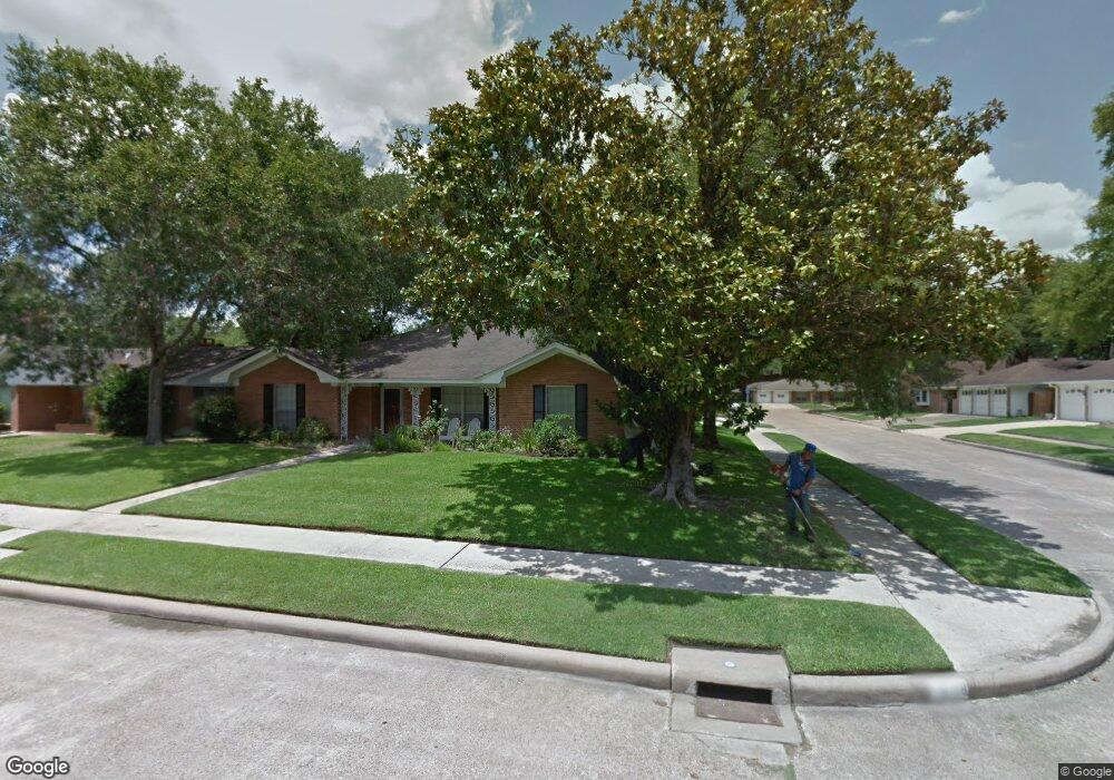 1038 Curtin St, Houston, TX 77018 - photo 1