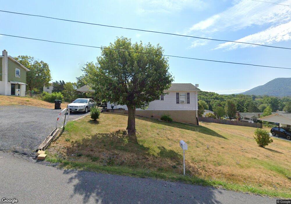 362 Crim Dr, Strasburg, VA 22657 - photo 1