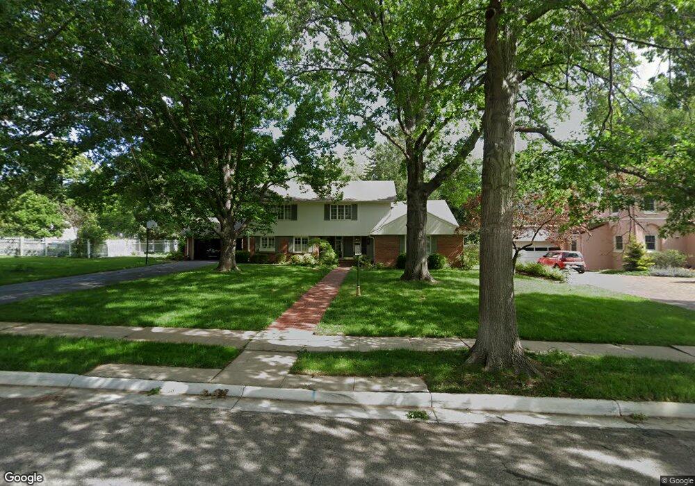 3126 SW Shadow Ln, Topeka, KS 66604 - photo 1