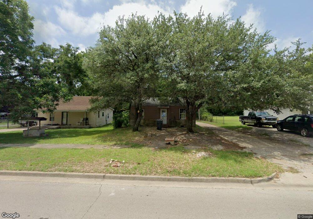 1106 3rd Ave NE, Ardmore, OK 73401 - photo 1