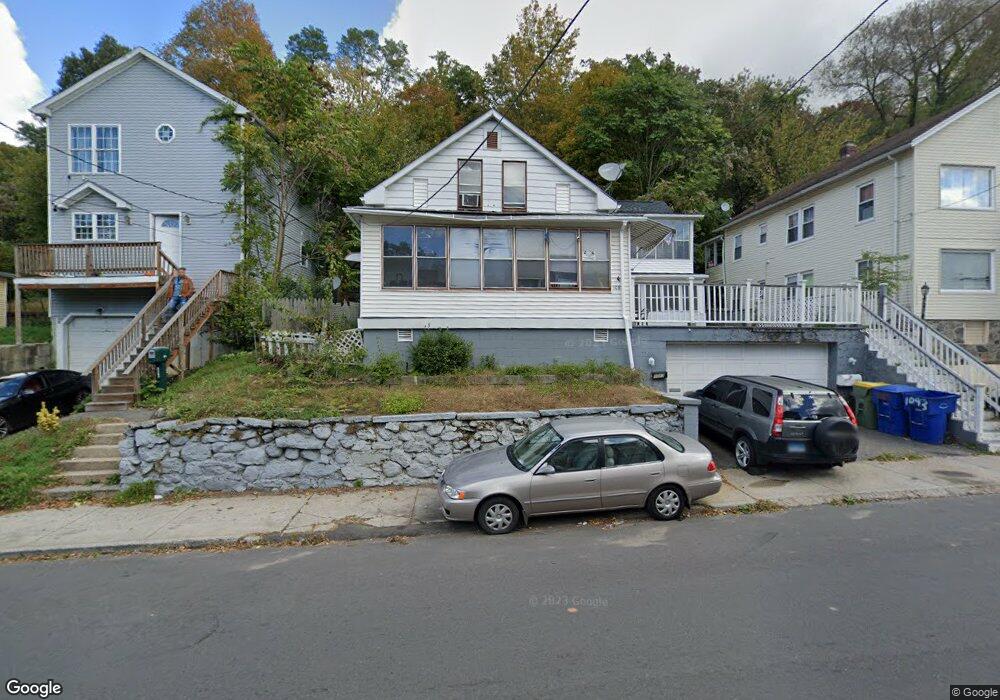 1083 E Main St, Waterbury, CT 06705 - photo 1