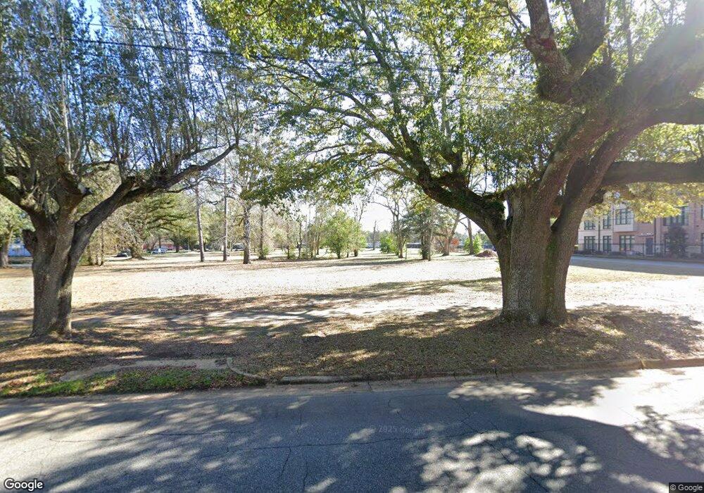 1110 N Jackson St, Albany, GA 31701 - photo 1