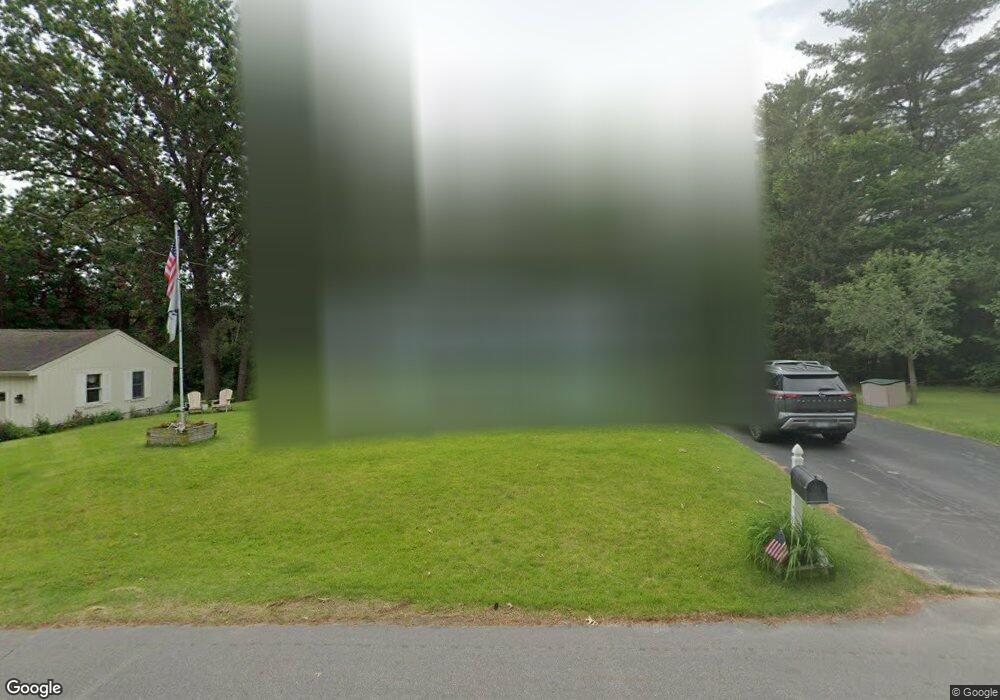 17 Pinewood Dr, MerriMacK, NH 03054 - photo 1