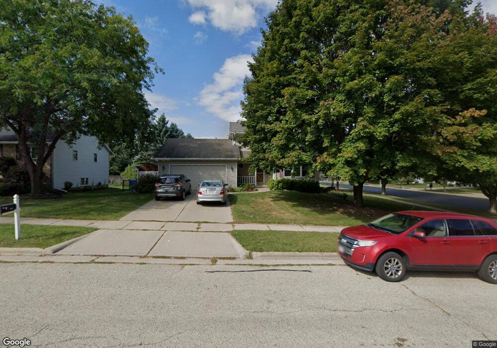 901 Peregrine Trail, Oregon, WI 53575 - photo 1