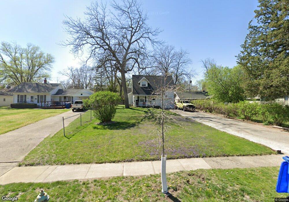 2320 37th St, Des Moines, IA 50310 - photo 1