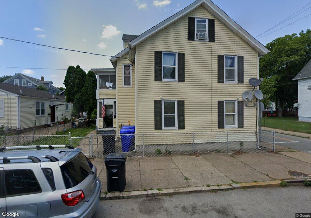 291 Sayles Ave, Pawtucket, RI 02860 - photo 1