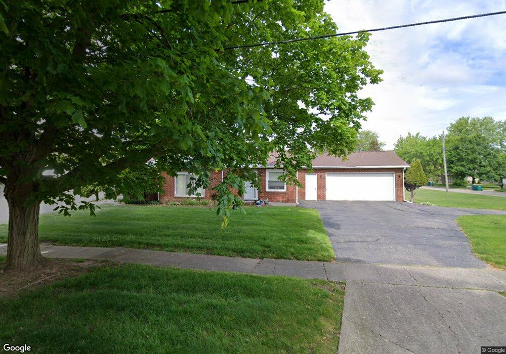 313 Frances Ave, Flushing, MI 48433 - photo 1