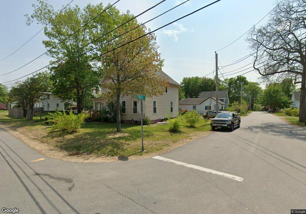 62 1st Ave, Rochester, NH 03867 - photo 1