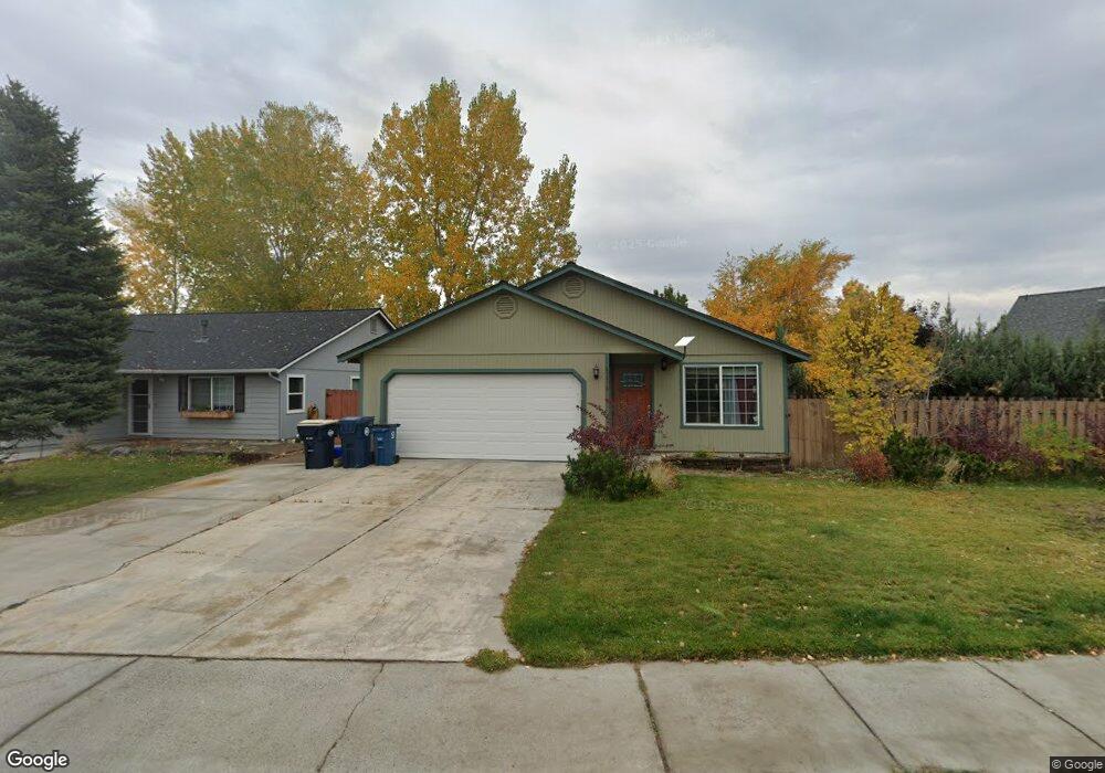 63310 NE Majestic Loop, Bend, OR 97701 - photo 1