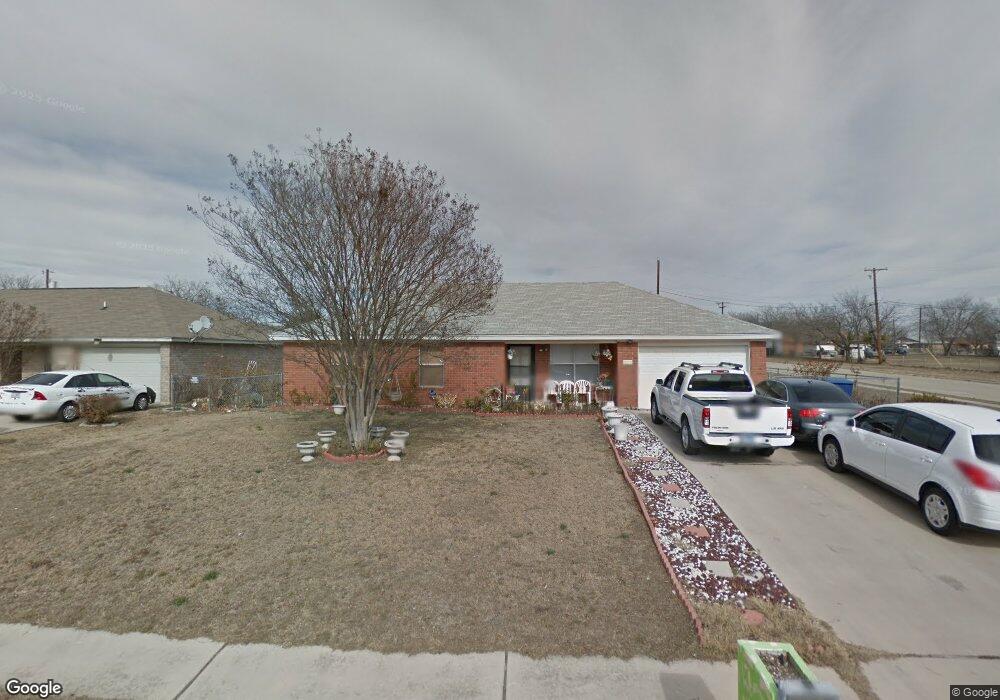 207 E Avenue B, Copperas Cove, TX 76522 - photo 1