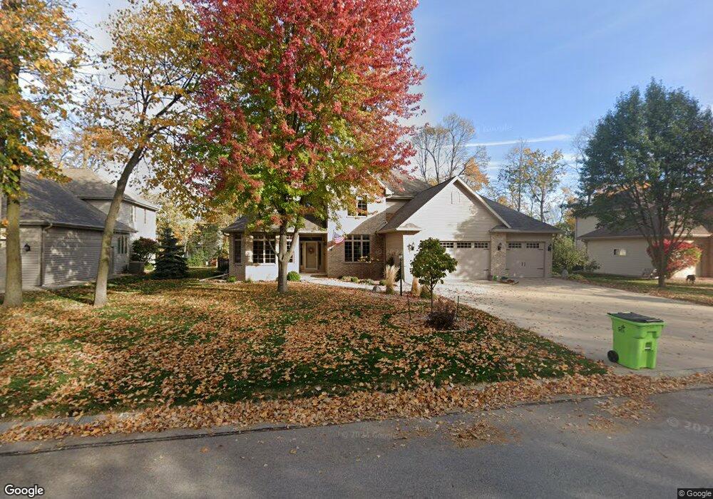 W5890 Easter Lily Dr, Appleton, WI 54915 - photo 1