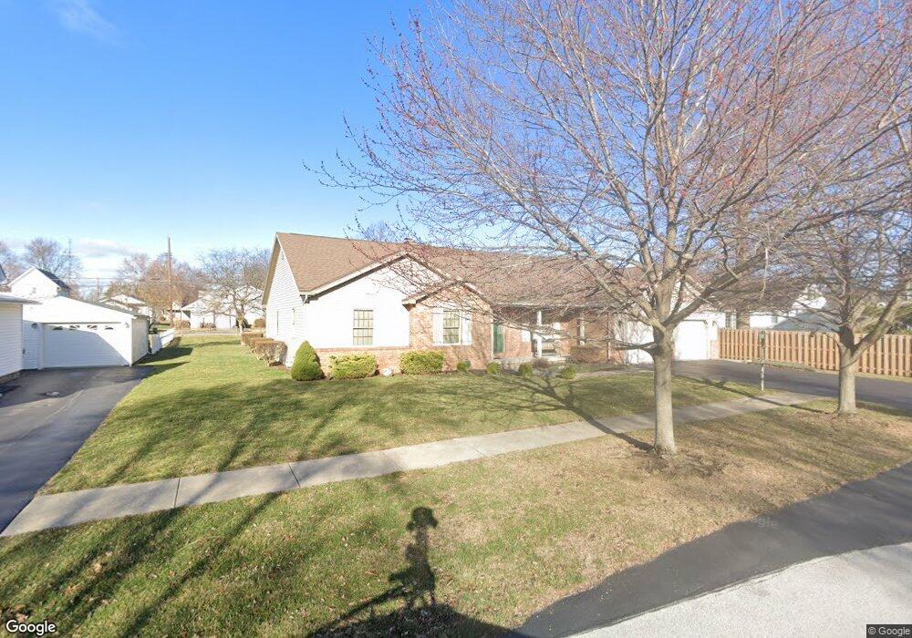 1302 Douglas Pkwy, Findlay, OH 45840 - photo 1